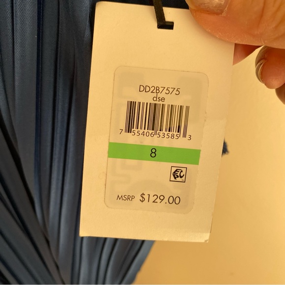 NWT DKNY Pleated High Neck Bow Sash Cocktail Midi Dress, Size 8 - Picture 5 of 12